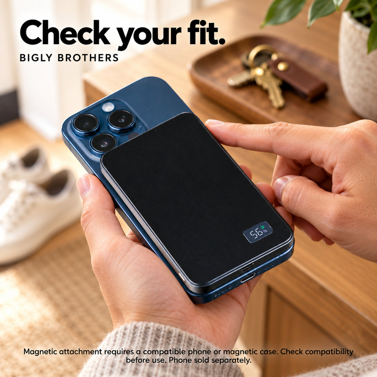 Power Snap5K phone and case compatibility guidance. A compatible phone or magnetic case is required for attachment; phone not included.